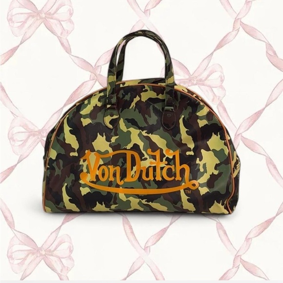Von Dutch camo duffle